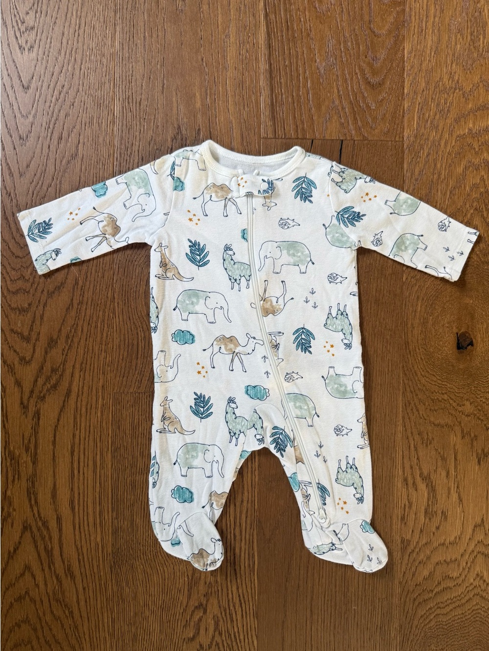 Carter's White Animal Print Footie Onesie Sleeper with Zip/Snap Closure 3M